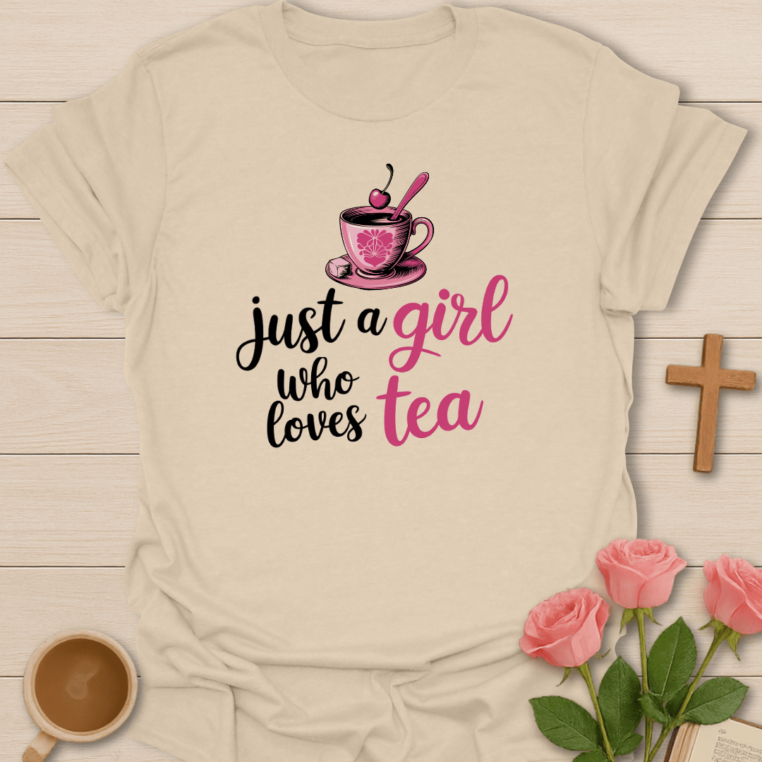 Girl Who Loves Tea T-Shirt T-Shirt