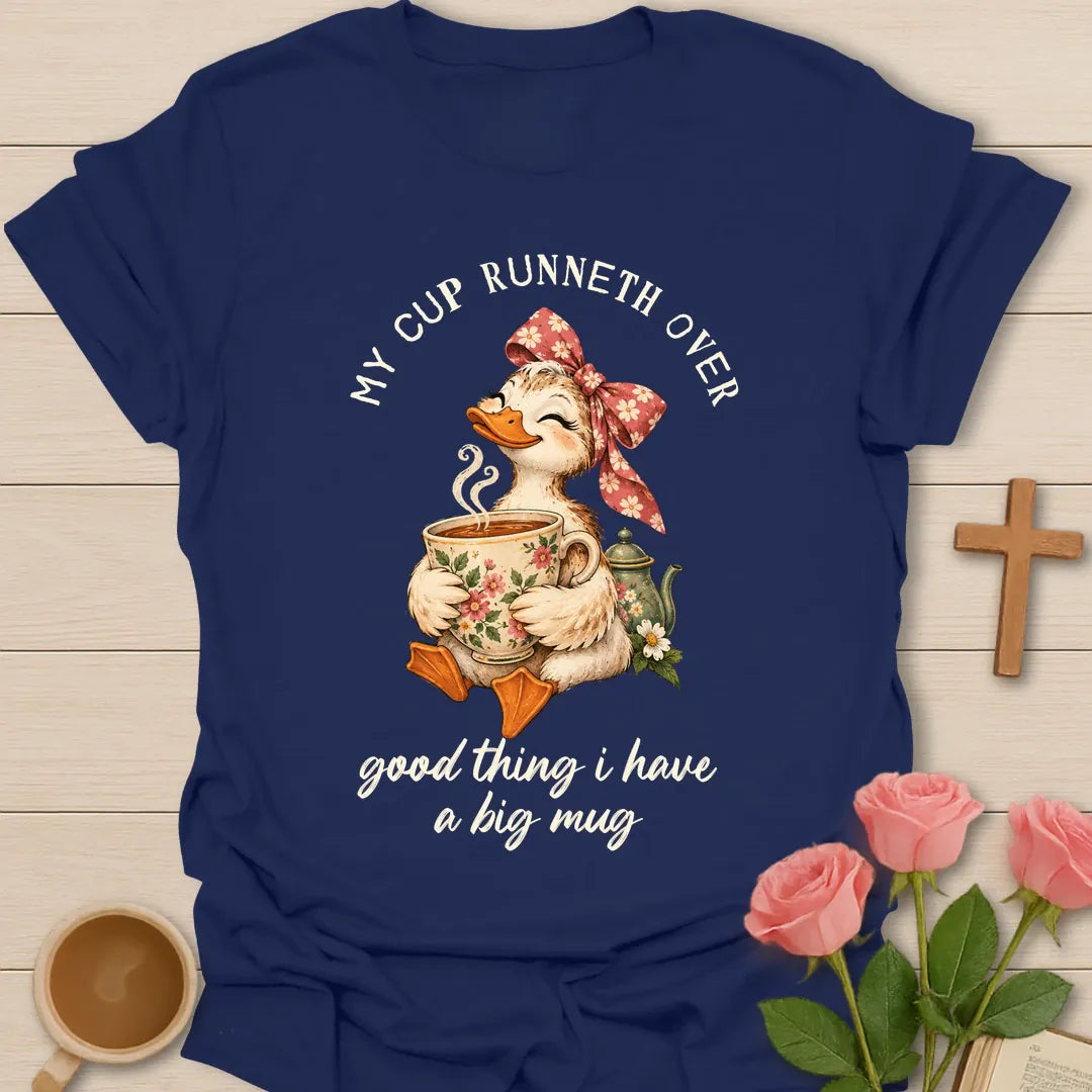 Bigger Mug t-shirt with playful tea lettering and faith-inspired design - Navy