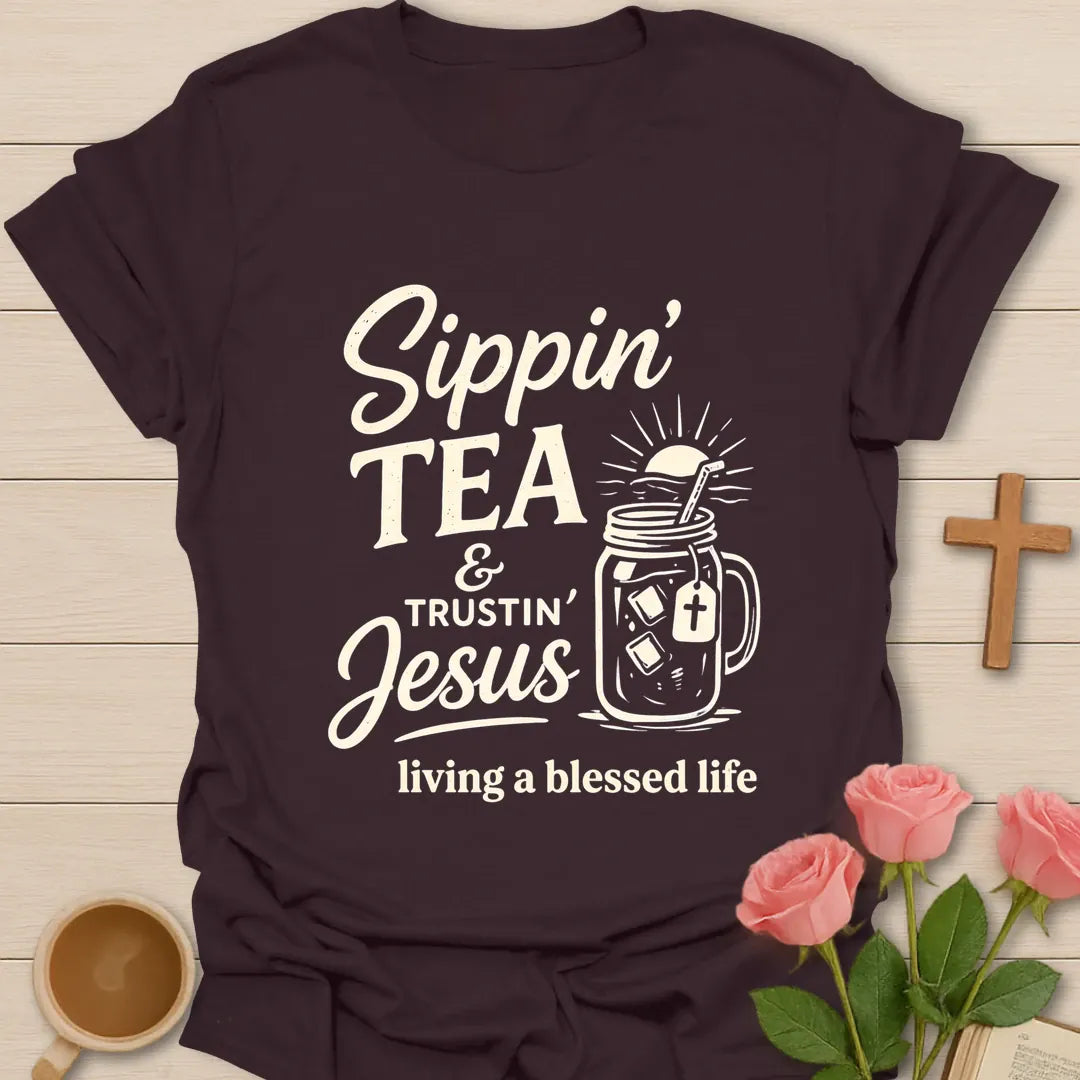 Tea Best Life t-shirt with playful tea-themed lettering - Dark Chocolate